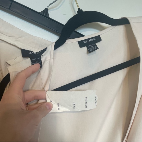 VINTAGE 100% Silk 2 Piece Set - Picture 7 of 13